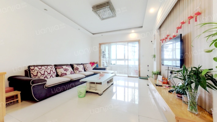 山湖秀峰苑二手房实景图