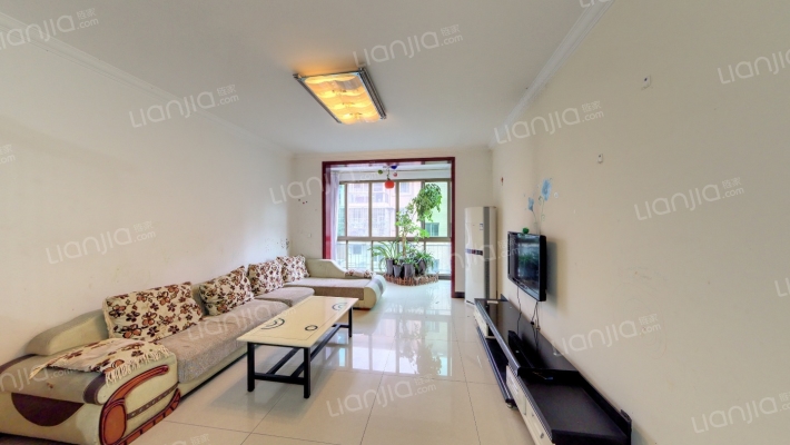 和美白金瀚二手房实景图