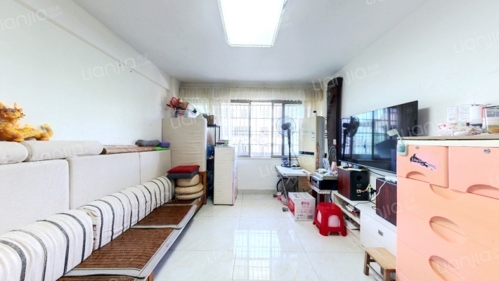 怡景苑二手房实景图