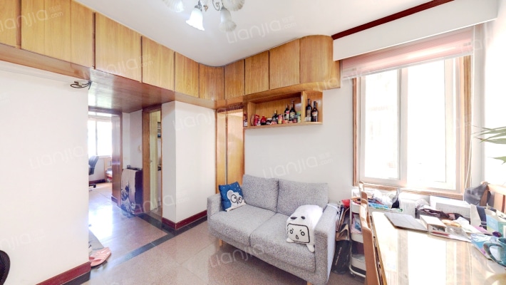 杏花新苑二手房实景图