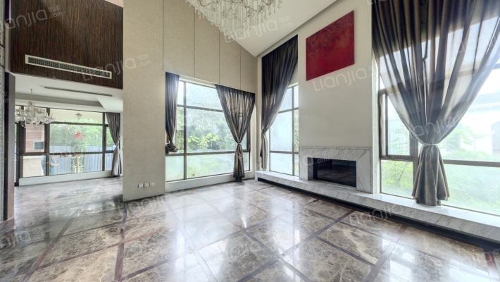 中航云岭二期二手房实景图