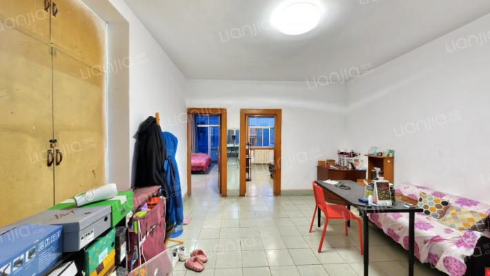 铁一局材料厂家属院二手房实景图