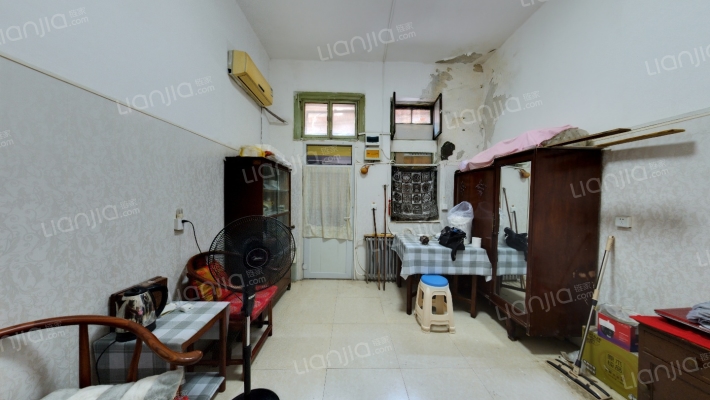 察哈尔路二手房实景图