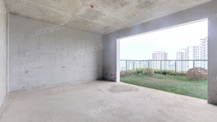 中欧云墅二手房实景图