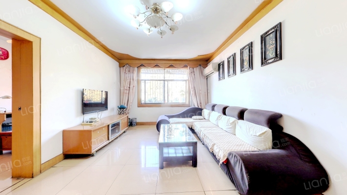 华宫小区二手房实景图