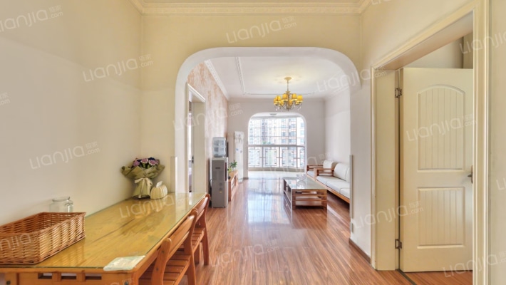 鸿运星城二手房实景图