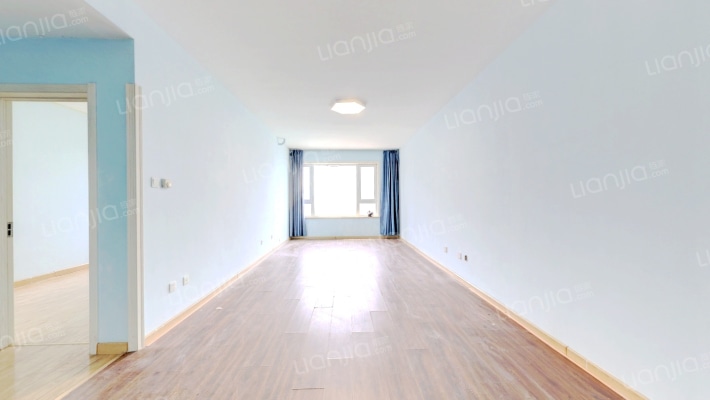 市南金茂湾二期二手房实景图