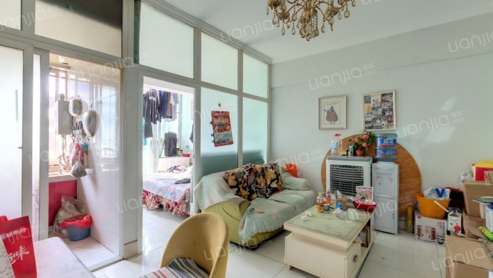 铂领地二手房实景图