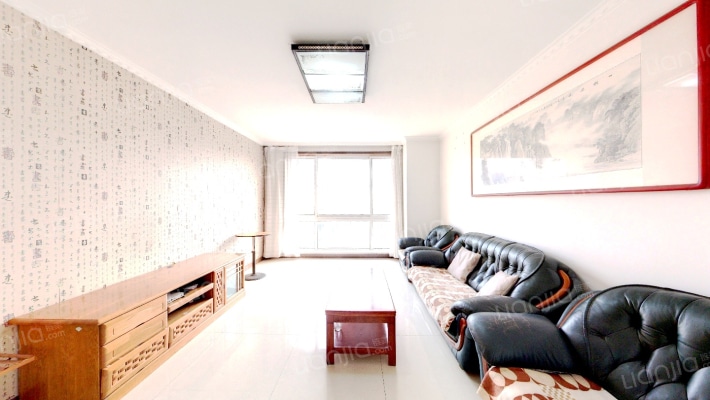 鲁发名城德胜郡二手房实景图