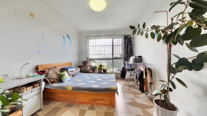 知润山二手房实景图