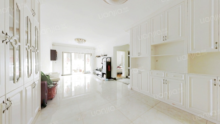 绿湖新邨二手房实景图