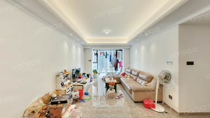 富颐华庭R区二手房实景图