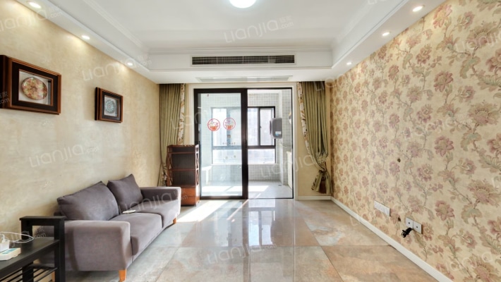 绿地中心公馆二手房实景图