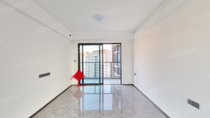 正方南湾首府二手房实景图