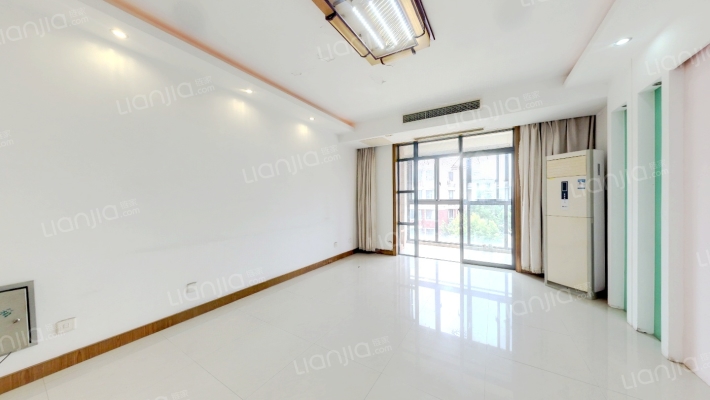 湖畔佳苑二手房实景图