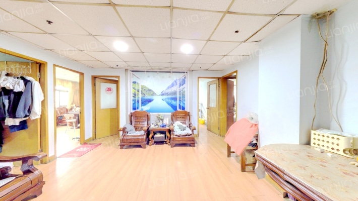 龙邸大厦二手房实景图