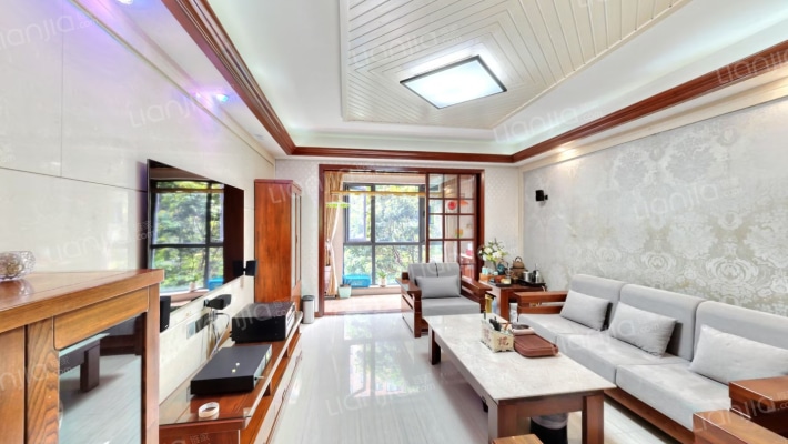 香堤水岸二手房实景图