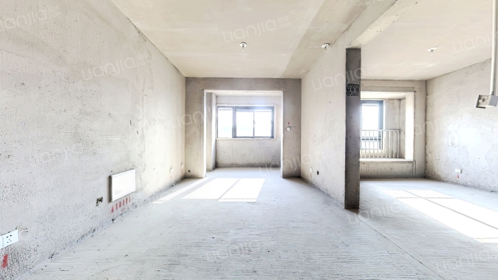 金大洋鹿鸣学苑二手房实景图