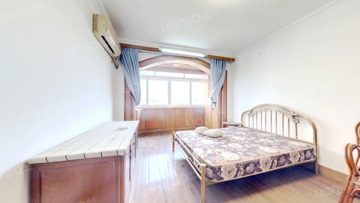 金虹苑小区二手房实景图