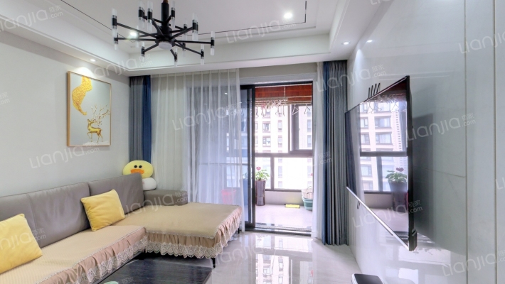 时代柏悦二手房实景图