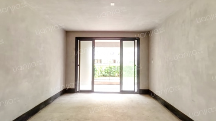 漓东新城二手房实景图