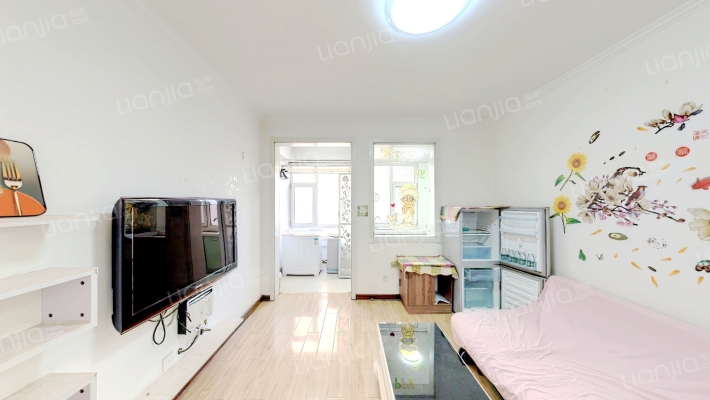 美域中央南楼二手房实景图