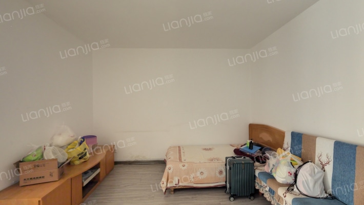 白龙花园二手房实景图