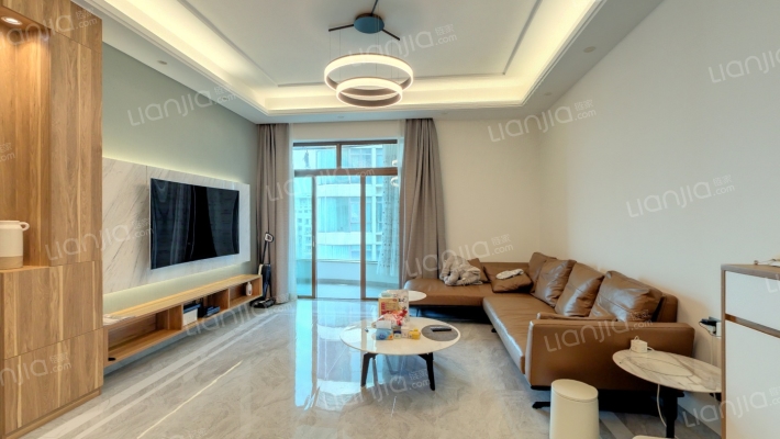 希尔顿阳光二手房实景图