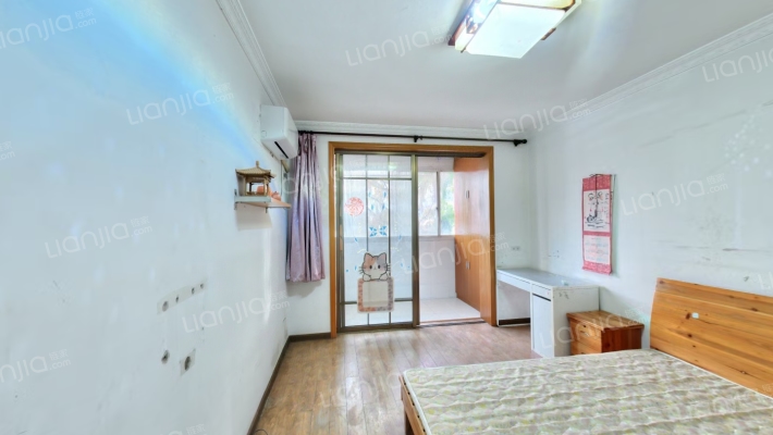 游府新村二手房实景图