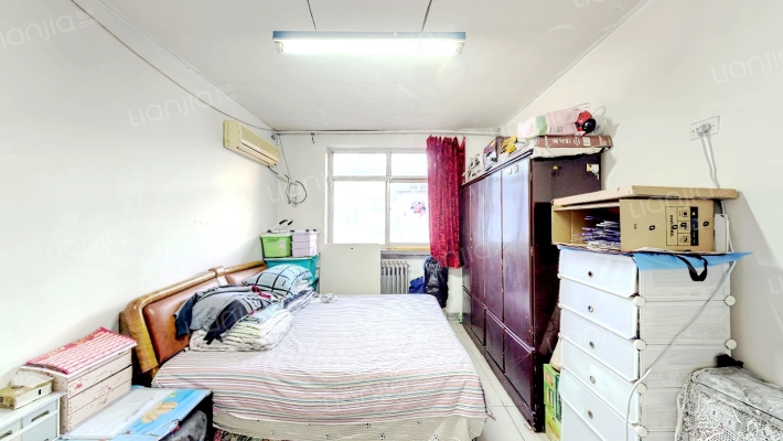 革新中街社区二手房实景图