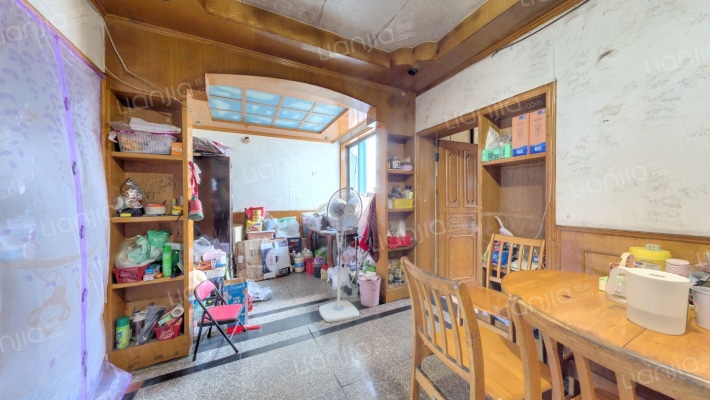 谈中路158弄二手房实景图