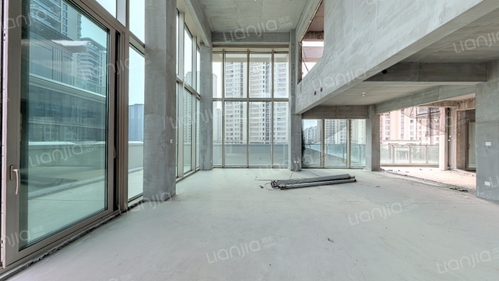 自然界江月二手房实景图