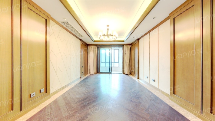 融创外滩壹号院二手房实景图