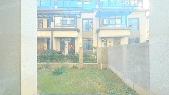 中梁金地西江悦府二手房实景图