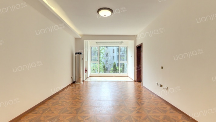 天泰品山二手房实景图