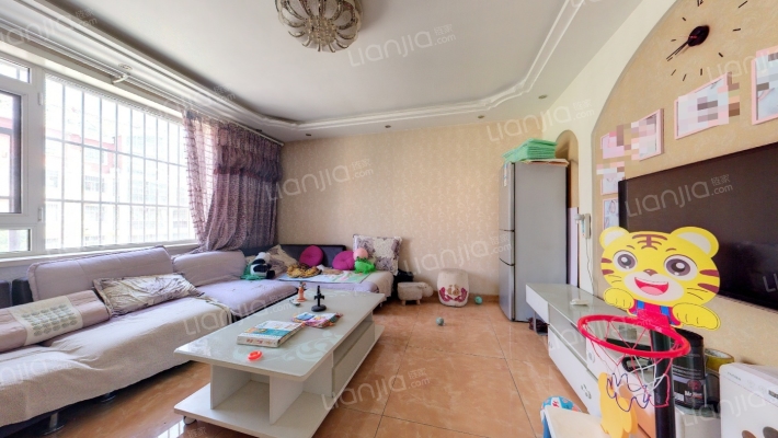 时代佳苑东区二手房实景图