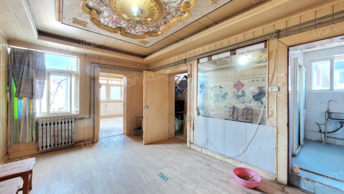 新湛一路二手房实景图