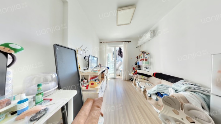 友邻公寓二手房实景图