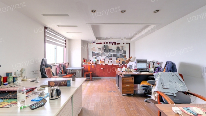 宝锡大厦二手房实景图