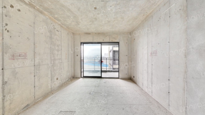 金地相投格林水岸	二手房实景图