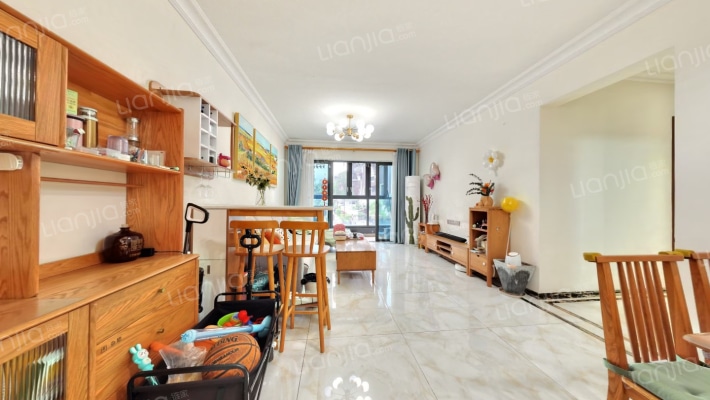 翡翠山城君御二手房实景图