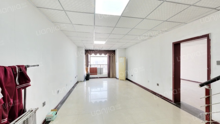 华林新时代广场二手房实景图