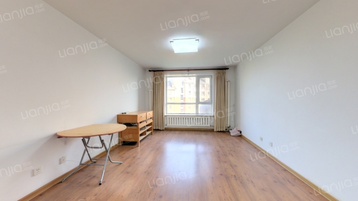 万科四季花城二手房实景图