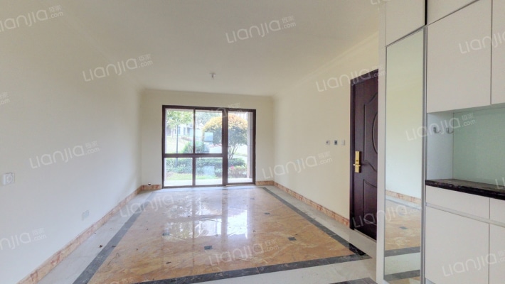 贵安1号翡翠湾二手房实景图