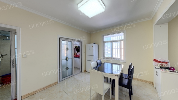 塘栖一小区二手房实景图