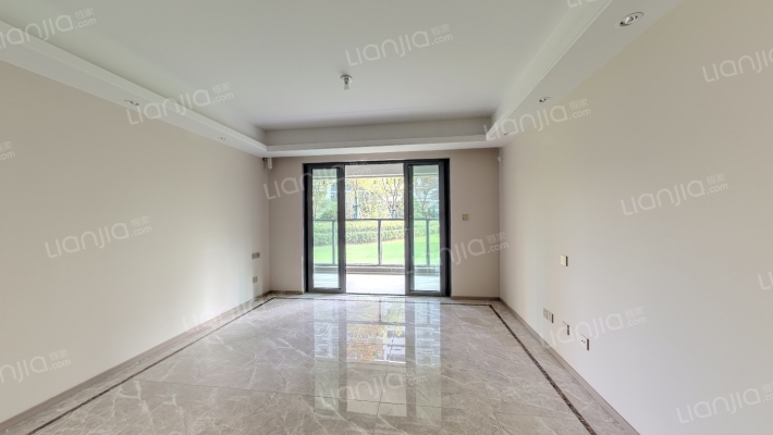 云境雅苑二手房实景图