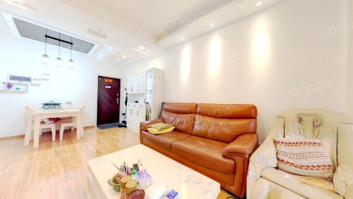 中铁瑞城三号线二手房实景图