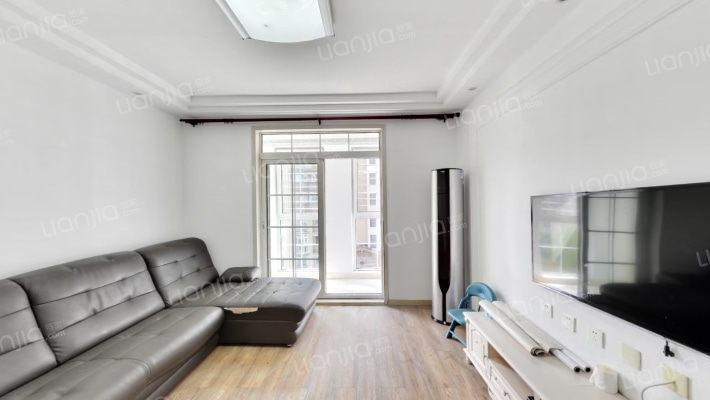 中冶圣乔维斯二手房实景图