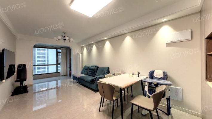 国投凤凰汇聚龙府二手房实景图