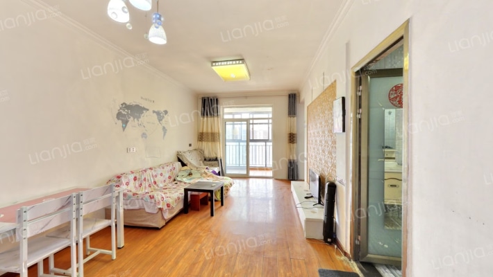 汉口湖畔三期二手房实景图